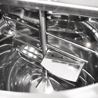 Zariadenie na pastovanie s ohrevom Mellarius MaxiLine 230 V obj. 185 kg - automat